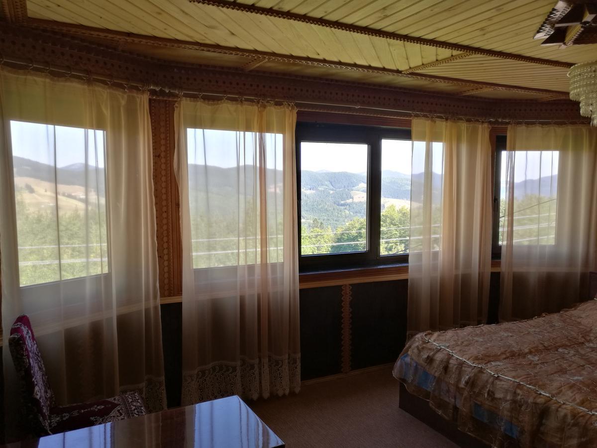 Gutsulska Oselya Villa Krivopol'ye Exterior photo